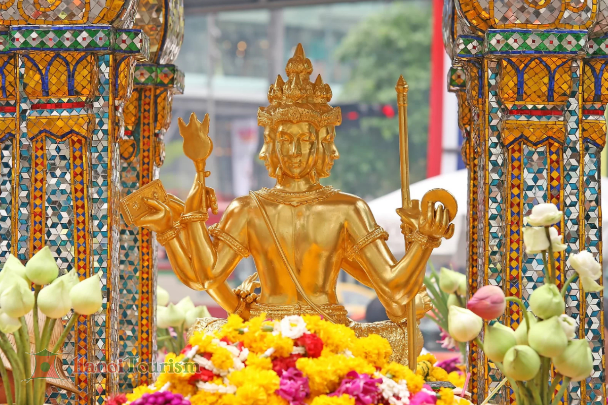 tượng phật 4 mặt